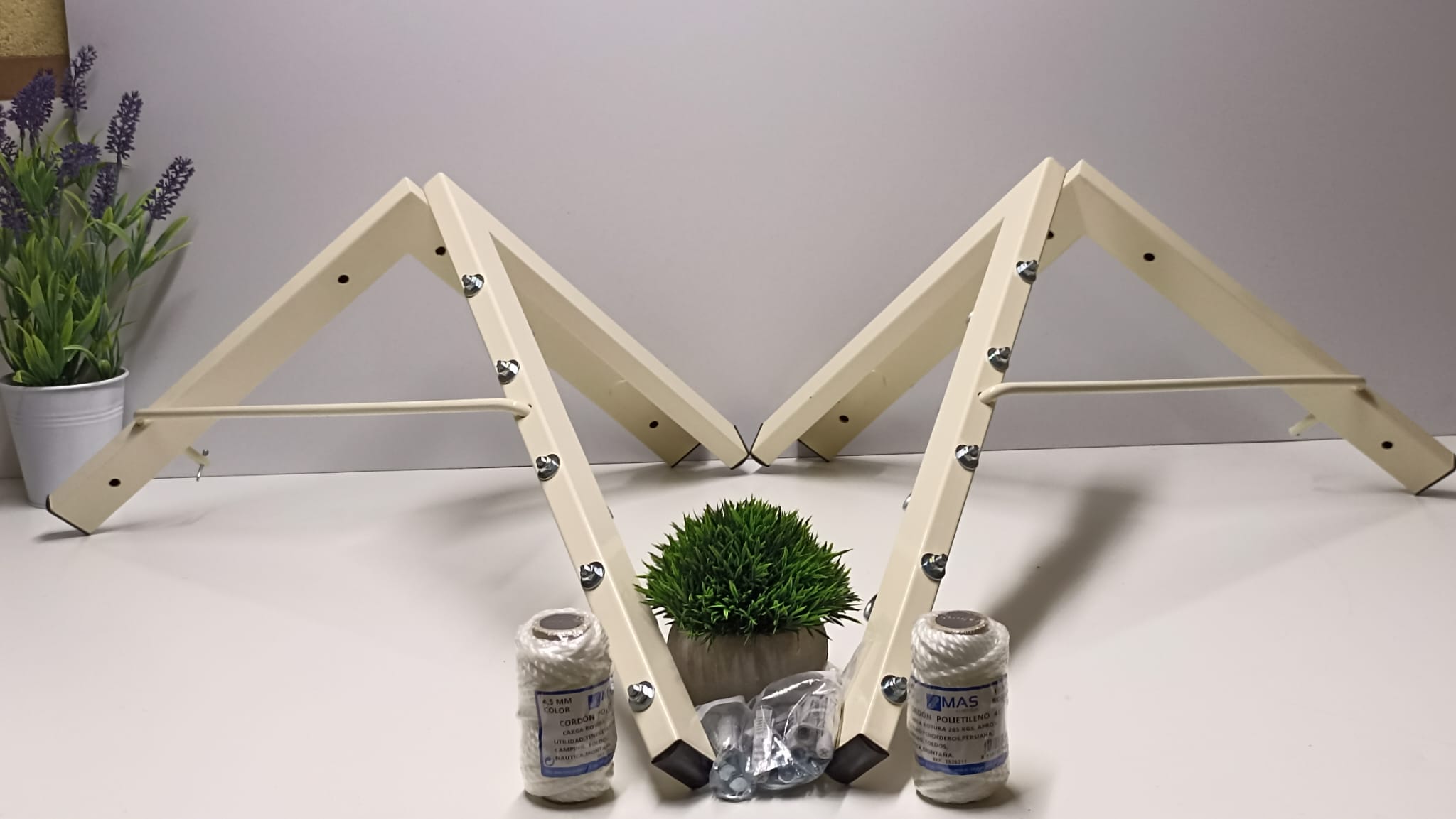 Tendedero plegable de pared 5 cuerdas beige