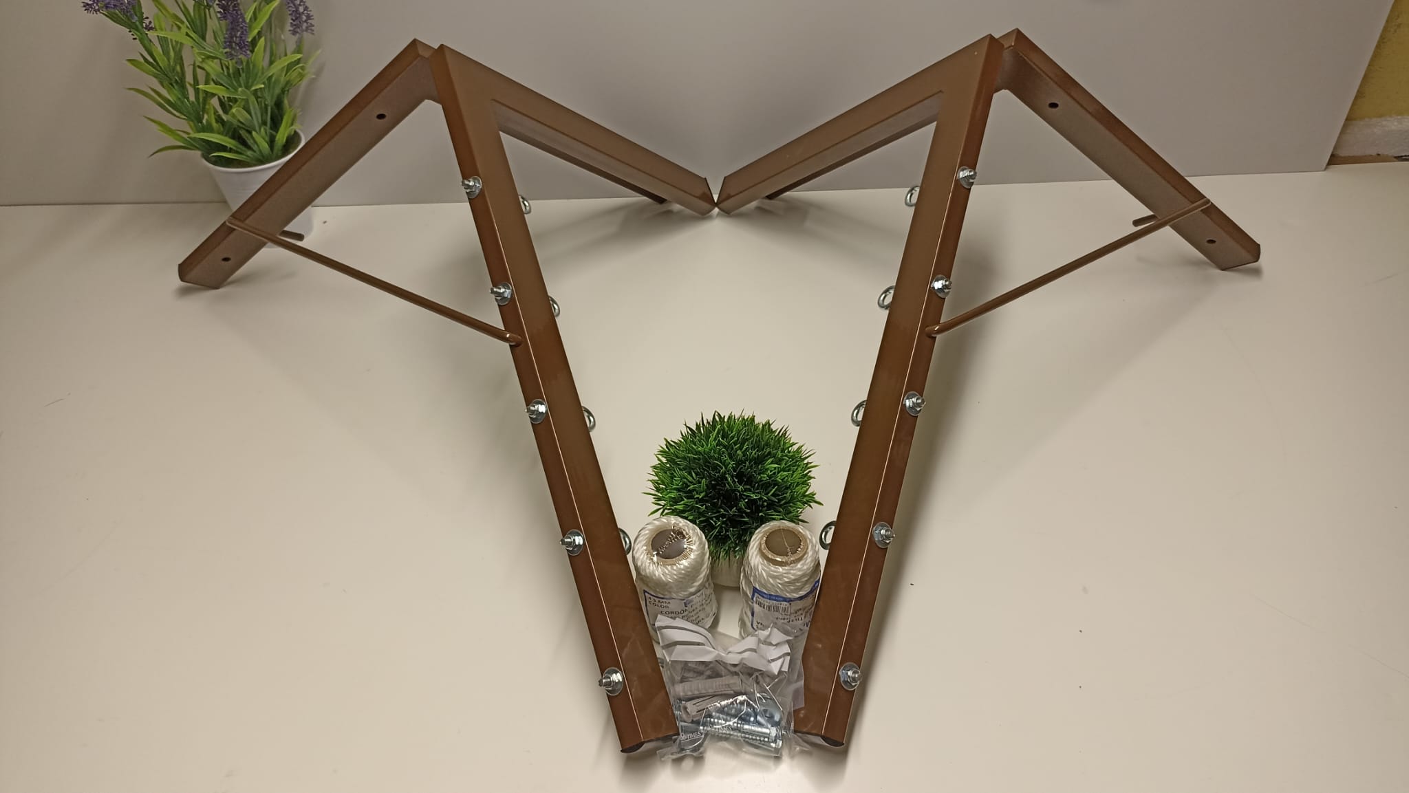 Tendedero plegable de pared 5 cuerdas marron